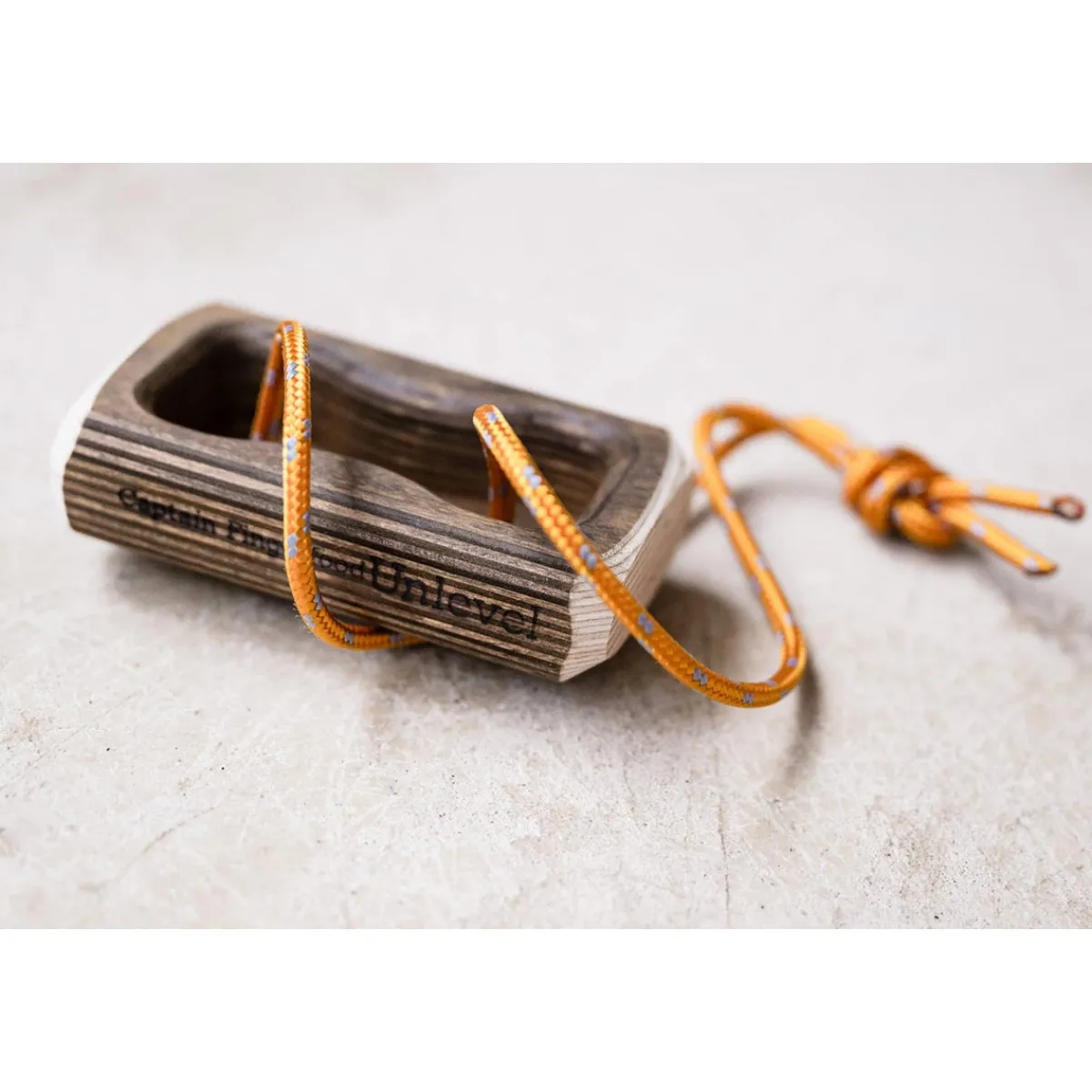 Captain Fingerfood Unlevel climbing portable hangboard Best